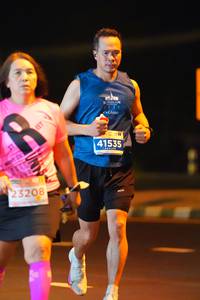 BIB: 021, 41535, 23208
                            <button type="button" onclick="openModal(13868931)" class="btn btn-primary btn-sm float-right btn-popup" data-toggle="modal" data-target=".modal-high-quality">
                        <i class="fas fa-shopping-cart"></i> Add to Cart
                    </button>
                                            <button type="button" onclick="isThisMe(13868931, true)" class="btn btn-success btn-sm float-right btn-popup btn-isme hidden" data-toggle="tooltip" data-placement="bottom" title="นี่คือรูปของคุณใช่ไหม คลิกที่นี่เพื่อเอาเข้าอัลบั้ม">
                        <i class="fas fa-plus"></i> Add to album
                    </button>
                    <button type="button" onclick="isThisMe(13868931, false)" class="btn btn-warning btn-sm float-right btn-popup btn-isnotme hidden">
                        <i class="fas fa-ban"></i> Remove from album
                    </button>