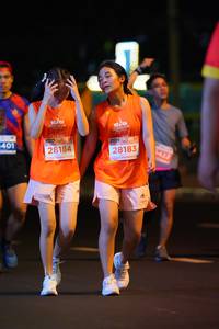 BIB: 401, 28184, 28183
                            <button type="button" onclick="openModal(13906794)" class="btn btn-primary btn-sm float-right btn-popup" data-toggle="modal" data-target=".modal-high-quality">
                        <i class="fas fa-shopping-cart"></i> Add to Cart
                    </button>
                                            <button type="button" onclick="isThisMe(13906794, true)" class="btn btn-success btn-sm float-right btn-popup btn-isme hidden" data-toggle="tooltip" data-placement="bottom" title="นี่คือรูปของคุณใช่ไหม คลิกที่นี่เพื่อเอาเข้าอัลบั้ม">
                        <i class="fas fa-plus"></i> Add to album
                    </button>
                    <button type="button" onclick="isThisMe(13906794, false)" class="btn btn-warning btn-sm float-right btn-popup btn-isnotme hidden">
                        <i class="fas fa-ban"></i> Remove from album
                    </button>