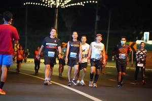 BIB: 2163, 0623, 46137, 45958, 016, 
                            <button type="button" onclick="openModal(13885626)" class="btn btn-primary btn-sm float-right btn-popup" data-toggle="modal" data-target=".modal-high-quality">
                        <i class="fas fa-shopping-cart"></i> Add to Cart
                    </button>
                                            <button type="button" onclick="isThisMe(13885626, true)" class="btn btn-success btn-sm float-right btn-popup btn-isme hidden" data-toggle="tooltip" data-placement="bottom" title="นี่คือรูปของคุณใช่ไหม คลิกที่นี่เพื่อเอาเข้าอัลบั้ม">
                        <i class="fas fa-plus"></i> Add to album
                    </button>
                    <button type="button" onclick="isThisMe(13885626, false)" class="btn btn-warning btn-sm float-right btn-popup btn-isnotme hidden">
                        <i class="fas fa-ban"></i> Remove from album
                    </button>