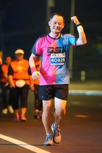 BIB: 40826
                            <button type="button" onclick="openModal(13924658)" class="btn btn-primary btn-sm float-right btn-popup" data-toggle="modal" data-target=".modal-high-quality">
                        <i class="fas fa-shopping-cart"></i> Add to Cart
                    </button>
                                            <button type="button" onclick="isThisMe(13924658, true)" class="btn btn-success btn-sm float-right btn-popup btn-isme hidden" data-toggle="tooltip" data-placement="bottom" title="นี่คือรูปของคุณใช่ไหม คลิกที่นี่เพื่อเอาเข้าอัลบั้ม">
                        <i class="fas fa-plus"></i> Add to album
                    </button>
                    <button type="button" onclick="isThisMe(13924658, false)" class="btn btn-warning btn-sm float-right btn-popup btn-isnotme hidden">
                        <i class="fas fa-ban"></i> Remove from album
                    </button>