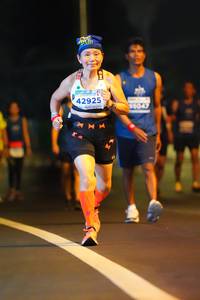 BIB: 42925, 047
                            <button type="button" onclick="openModal(14054317)" class="btn btn-primary btn-sm float-right btn-popup" data-toggle="modal" data-target=".modal-high-quality">
                        <i class="fas fa-shopping-cart"></i> Add to Cart
                    </button>
                                            <button type="button" onclick="isThisMe(14054317, true)" class="btn btn-success btn-sm float-right btn-popup btn-isme hidden" data-toggle="tooltip" data-placement="bottom" title="นี่คือรูปของคุณใช่ไหม คลิกที่นี่เพื่อเอาเข้าอัลบั้ม">
                        <i class="fas fa-plus"></i> Add to album
                    </button>
                    <button type="button" onclick="isThisMe(14054317, false)" class="btn btn-warning btn-sm float-right btn-popup btn-isnotme hidden">
                        <i class="fas fa-ban"></i> Remove from album
                    </button>