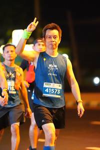 BIB: 2021, 41573
                            <button type="button" onclick="openModal(13957290)" class="btn btn-primary btn-sm float-right btn-popup" data-toggle="modal" data-target=".modal-high-quality">
                        <i class="fas fa-shopping-cart"></i> Add to Cart
                    </button>
                                            <button type="button" onclick="isThisMe(13957290, true)" class="btn btn-success btn-sm float-right btn-popup btn-isme hidden" data-toggle="tooltip" data-placement="bottom" title="นี่คือรูปของคุณใช่ไหม คลิกที่นี่เพื่อเอาเข้าอัลบั้ม">
                        <i class="fas fa-plus"></i> Add to album
                    </button>
                    <button type="button" onclick="isThisMe(13957290, false)" class="btn btn-warning btn-sm float-right btn-popup btn-isnotme hidden">
                        <i class="fas fa-ban"></i> Remove from album
                    </button>
