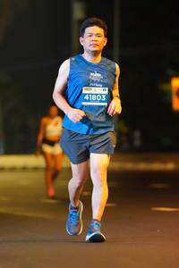 BIB: 41803
                            <button type="button" onclick="openModal(14024149)" class="btn btn-primary btn-sm float-right btn-popup" data-toggle="modal" data-target=".modal-high-quality">
                        <i class="fas fa-shopping-cart"></i> Add to Cart
                    </button>
                                            <button type="button" onclick="isThisMe(14024149, true)" class="btn btn-success btn-sm float-right btn-popup btn-isme hidden" data-toggle="tooltip" data-placement="bottom" title="นี่คือรูปของคุณใช่ไหม คลิกที่นี่เพื่อเอาเข้าอัลบั้ม">
                        <i class="fas fa-plus"></i> Add to album
                    </button>
                    <button type="button" onclick="isThisMe(14024149, false)" class="btn btn-warning btn-sm float-right btn-popup btn-isnotme hidden">
                        <i class="fas fa-ban"></i> Remove from album
                    </button>