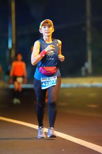 BIB: 2021, 42303
                            <button type="button" onclick="openModal(13945138)" class="btn btn-primary btn-sm float-right btn-popup" data-toggle="modal" data-target=".modal-high-quality">
                        <i class="fas fa-shopping-cart"></i> Add to Cart
                    </button>
                                            <button type="button" onclick="isThisMe(13945138, true)" class="btn btn-success btn-sm float-right btn-popup btn-isme hidden" data-toggle="tooltip" data-placement="bottom" title="นี่คือรูปของคุณใช่ไหม คลิกที่นี่เพื่อเอาเข้าอัลบั้ม">
                        <i class="fas fa-plus"></i> Add to album
                    </button>
                    <button type="button" onclick="isThisMe(13945138, false)" class="btn btn-warning btn-sm float-right btn-popup btn-isnotme hidden">
                        <i class="fas fa-ban"></i> Remove from album
                    </button>