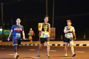 BIB: 42886, 41565, 094
                            <button type="button" onclick="openModal(14006358)" class="btn btn-primary btn-sm float-right btn-popup" data-toggle="modal" data-target=".modal-high-quality">
                        <i class="fas fa-shopping-cart"></i> Add to Cart
                    </button>
                                            <button type="button" onclick="isThisMe(14006358, true)" class="btn btn-success btn-sm float-right btn-popup btn-isme hidden" data-toggle="tooltip" data-placement="bottom" title="นี่คือรูปของคุณใช่ไหม คลิกที่นี่เพื่อเอาเข้าอัลบั้ม">
                        <i class="fas fa-plus"></i> Add to album
                    </button>
                    <button type="button" onclick="isThisMe(14006358, false)" class="btn btn-warning btn-sm float-right btn-popup btn-isnotme hidden">
                        <i class="fas fa-ban"></i> Remove from album
                    </button>