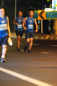 BIB: 67407, 41073, 42632
                            <button type="button" onclick="openModal(13939705)" class="btn btn-primary btn-sm float-right btn-popup" data-toggle="modal" data-target=".modal-high-quality">
                        <i class="fas fa-shopping-cart"></i> Add to Cart
                    </button>
                                            <button type="button" onclick="isThisMe(13939705, true)" class="btn btn-success btn-sm float-right btn-popup btn-isme hidden" data-toggle="tooltip" data-placement="bottom" title="นี่คือรูปของคุณใช่ไหม คลิกที่นี่เพื่อเอาเข้าอัลบั้ม">
                        <i class="fas fa-plus"></i> Add to album
                    </button>
                    <button type="button" onclick="isThisMe(13939705, false)" class="btn btn-warning btn-sm float-right btn-popup btn-isnotme hidden">
                        <i class="fas fa-ban"></i> Remove from album
                    </button>