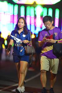 BIB: 
                            <button type="button" onclick="openModal(13828592)" class="btn btn-primary btn-sm float-right btn-popup" data-toggle="modal" data-target=".modal-high-quality">
                        <i class="fas fa-shopping-cart"></i> Add to Cart
                    </button>
                                            <button type="button" onclick="isThisMe(13828592, true)" class="btn btn-success btn-sm float-right btn-popup btn-isme hidden" data-toggle="tooltip" data-placement="bottom" title="นี่คือรูปของคุณใช่ไหม คลิกที่นี่เพื่อเอาเข้าอัลบั้ม">
                        <i class="fas fa-plus"></i> Add to album
                    </button>
                    <button type="button" onclick="isThisMe(13828592, false)" class="btn btn-warning btn-sm float-right btn-popup btn-isnotme hidden">
                        <i class="fas fa-ban"></i> Remove from album
                    </button>