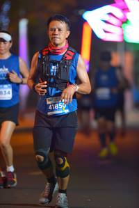 BIB: 834, 41850
                            <button type="button" onclick="openModal(13850674)" class="btn btn-primary btn-sm float-right btn-popup" data-toggle="modal" data-target=".modal-high-quality">
                        <i class="fas fa-shopping-cart"></i> Add to Cart
                    </button>
                                            <button type="button" onclick="isThisMe(13850674, true)" class="btn btn-success btn-sm float-right btn-popup btn-isme hidden" data-toggle="tooltip" data-placement="bottom" title="นี่คือรูปของคุณใช่ไหม คลิกที่นี่เพื่อเอาเข้าอัลบั้ม">
                        <i class="fas fa-plus"></i> Add to album
                    </button>
                    <button type="button" onclick="isThisMe(13850674, false)" class="btn btn-warning btn-sm float-right btn-popup btn-isnotme hidden">
                        <i class="fas fa-ban"></i> Remove from album
                    </button>