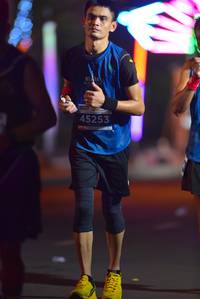 BIB: 45253
                            <button type="button" onclick="openModal(13805951)" class="btn btn-primary btn-sm float-right btn-popup" data-toggle="modal" data-target=".modal-high-quality">
                        <i class="fas fa-shopping-cart"></i> Add to Cart
                    </button>
                                            <button type="button" onclick="isThisMe(13805951, true)" class="btn btn-success btn-sm float-right btn-popup btn-isme hidden" data-toggle="tooltip" data-placement="bottom" title="นี่คือรูปของคุณใช่ไหม คลิกที่นี่เพื่อเอาเข้าอัลบั้ม">
                        <i class="fas fa-plus"></i> Add to album
                    </button>
                    <button type="button" onclick="isThisMe(13805951, false)" class="btn btn-warning btn-sm float-right btn-popup btn-isnotme hidden">
                        <i class="fas fa-ban"></i> Remove from album
                    </button>