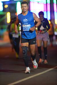 BIB: 2021, 47054
                            <button type="button" onclick="openModal(13821564)" class="btn btn-primary btn-sm float-right btn-popup" data-toggle="modal" data-target=".modal-high-quality">
                        <i class="fas fa-shopping-cart"></i> Add to Cart
                    </button>
                                            <button type="button" onclick="isThisMe(13821564, true)" class="btn btn-success btn-sm float-right btn-popup btn-isme hidden" data-toggle="tooltip" data-placement="bottom" title="นี่คือรูปของคุณใช่ไหม คลิกที่นี่เพื่อเอาเข้าอัลบั้ม">
                        <i class="fas fa-plus"></i> Add to album
                    </button>
                    <button type="button" onclick="isThisMe(13821564, false)" class="btn btn-warning btn-sm float-right btn-popup btn-isnotme hidden">
                        <i class="fas fa-ban"></i> Remove from album
                    </button>