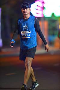 BIB: 42223
                            <button type="button" onclick="openModal(13855383)" class="btn btn-primary btn-sm float-right btn-popup" data-toggle="modal" data-target=".modal-high-quality">
                        <i class="fas fa-shopping-cart"></i> Add to Cart
                    </button>
                                            <button type="button" onclick="isThisMe(13855383, true)" class="btn btn-success btn-sm float-right btn-popup btn-isme hidden" data-toggle="tooltip" data-placement="bottom" title="นี่คือรูปของคุณใช่ไหม คลิกที่นี่เพื่อเอาเข้าอัลบั้ม">
                        <i class="fas fa-plus"></i> Add to album
                    </button>
                    <button type="button" onclick="isThisMe(13855383, false)" class="btn btn-warning btn-sm float-right btn-popup btn-isnotme hidden">
                        <i class="fas fa-ban"></i> Remove from album
                    </button>