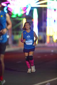 BIB: 107, 43165
                            <button type="button" onclick="openModal(13834013)" class="btn btn-primary btn-sm float-right btn-popup" data-toggle="modal" data-target=".modal-high-quality">
                        <i class="fas fa-shopping-cart"></i> Add to Cart
                    </button>
                                            <button type="button" onclick="isThisMe(13834013, true)" class="btn btn-success btn-sm float-right btn-popup btn-isme hidden" data-toggle="tooltip" data-placement="bottom" title="นี่คือรูปของคุณใช่ไหม คลิกที่นี่เพื่อเอาเข้าอัลบั้ม">
                        <i class="fas fa-plus"></i> Add to album
                    </button>
                    <button type="button" onclick="isThisMe(13834013, false)" class="btn btn-warning btn-sm float-right btn-popup btn-isnotme hidden">
                        <i class="fas fa-ban"></i> Remove from album
                    </button>