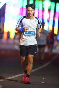 BIB: 41149
                            <button type="button" onclick="openModal(13847996)" class="btn btn-primary btn-sm float-right btn-popup" data-toggle="modal" data-target=".modal-high-quality">
                        <i class="fas fa-shopping-cart"></i> Add to Cart
                    </button>
                                            <button type="button" onclick="isThisMe(13847996, true)" class="btn btn-success btn-sm float-right btn-popup btn-isme hidden" data-toggle="tooltip" data-placement="bottom" title="นี่คือรูปของคุณใช่ไหม คลิกที่นี่เพื่อเอาเข้าอัลบั้ม">
                        <i class="fas fa-plus"></i> Add to album
                    </button>
                    <button type="button" onclick="isThisMe(13847996, false)" class="btn btn-warning btn-sm float-right btn-popup btn-isnotme hidden">
                        <i class="fas fa-ban"></i> Remove from album
                    </button>