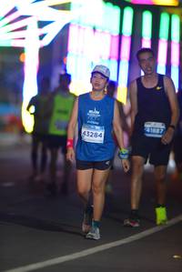 BIB: 41887, 43284
                            <button type="button" onclick="openModal(13875056)" class="btn btn-primary btn-sm float-right btn-popup" data-toggle="modal" data-target=".modal-high-quality">
                        <i class="fas fa-shopping-cart"></i> Add to Cart
                    </button>
                                            <button type="button" onclick="isThisMe(13875056, true)" class="btn btn-success btn-sm float-right btn-popup btn-isme hidden" data-toggle="tooltip" data-placement="bottom" title="นี่คือรูปของคุณใช่ไหม คลิกที่นี่เพื่อเอาเข้าอัลบั้ม">
                        <i class="fas fa-plus"></i> Add to album
                    </button>
                    <button type="button" onclick="isThisMe(13875056, false)" class="btn btn-warning btn-sm float-right btn-popup btn-isnotme hidden">
                        <i class="fas fa-ban"></i> Remove from album
                    </button>