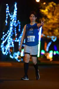 BIB: 4085
                            <button type="button" onclick="openModal(13894849)" class="btn btn-primary btn-sm float-right btn-popup" data-toggle="modal" data-target=".modal-high-quality">
                        <i class="fas fa-shopping-cart"></i> Add to Cart
                    </button>
                                            <button type="button" onclick="isThisMe(13894849, true)" class="btn btn-success btn-sm float-right btn-popup btn-isme hidden" data-toggle="tooltip" data-placement="bottom" title="นี่คือรูปของคุณใช่ไหม คลิกที่นี่เพื่อเอาเข้าอัลบั้ม">
                        <i class="fas fa-plus"></i> Add to album
                    </button>
                    <button type="button" onclick="isThisMe(13894849, false)" class="btn btn-warning btn-sm float-right btn-popup btn-isnotme hidden">
                        <i class="fas fa-ban"></i> Remove from album
                    </button>