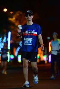 BIB: 81414
                            <button type="button" onclick="openModal(13892790)" class="btn btn-primary btn-sm float-right btn-popup" data-toggle="modal" data-target=".modal-high-quality">
                        <i class="fas fa-shopping-cart"></i> Add to Cart
                    </button>
                                            <button type="button" onclick="isThisMe(13892790, true)" class="btn btn-success btn-sm float-right btn-popup btn-isme hidden" data-toggle="tooltip" data-placement="bottom" title="นี่คือรูปของคุณใช่ไหม คลิกที่นี่เพื่อเอาเข้าอัลบั้ม">
                        <i class="fas fa-plus"></i> Add to album
                    </button>
                    <button type="button" onclick="isThisMe(13892790, false)" class="btn btn-warning btn-sm float-right btn-popup btn-isnotme hidden">
                        <i class="fas fa-ban"></i> Remove from album
                    </button>