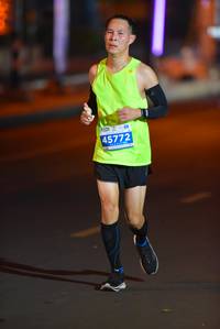 BIB: 45772
                            <button type="button" onclick="openModal(13871850)" class="btn btn-primary btn-sm float-right btn-popup" data-toggle="modal" data-target=".modal-high-quality">
                        <i class="fas fa-shopping-cart"></i> Add to Cart
                    </button>
                                            <button type="button" onclick="isThisMe(13871850, true)" class="btn btn-success btn-sm float-right btn-popup btn-isme hidden" data-toggle="tooltip" data-placement="bottom" title="นี่คือรูปของคุณใช่ไหม คลิกที่นี่เพื่อเอาเข้าอัลบั้ม">
                        <i class="fas fa-plus"></i> Add to album
                    </button>
                    <button type="button" onclick="isThisMe(13871850, false)" class="btn btn-warning btn-sm float-right btn-popup btn-isnotme hidden">
                        <i class="fas fa-ban"></i> Remove from album
                    </button>