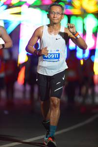 BIB: 40911
                            <button type="button" onclick="openModal(15310105)" class="btn btn-primary btn-sm float-right btn-popup" data-toggle="modal" data-target=".modal-high-quality">
                        <i class="fas fa-shopping-cart"></i> Add to Cart
                    </button>
                                            <button type="button" onclick="isThisMe(15310105, true)" class="btn btn-success btn-sm float-right btn-popup btn-isme hidden" data-toggle="tooltip" data-placement="bottom" title="นี่คือรูปของคุณใช่ไหม คลิกที่นี่เพื่อเอาเข้าอัลบั้ม">
                        <i class="fas fa-plus"></i> Add to album
                    </button>
                    <button type="button" onclick="isThisMe(15310105, false)" class="btn btn-warning btn-sm float-right btn-popup btn-isnotme hidden">
                        <i class="fas fa-ban"></i> Remove from album
                    </button>