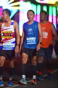 BIB: 148, 40378, 40428
                            <button type="button" onclick="openModal(15306918)" class="btn btn-primary btn-sm float-right btn-popup" data-toggle="modal" data-target=".modal-high-quality">
                        <i class="fas fa-shopping-cart"></i> Add to Cart
                    </button>
                                            <button type="button" onclick="isThisMe(15306918, true)" class="btn btn-success btn-sm float-right btn-popup btn-isme hidden" data-toggle="tooltip" data-placement="bottom" title="นี่คือรูปของคุณใช่ไหม คลิกที่นี่เพื่อเอาเข้าอัลบั้ม">
                        <i class="fas fa-plus"></i> Add to album
                    </button>
                    <button type="button" onclick="isThisMe(15306918, false)" class="btn btn-warning btn-sm float-right btn-popup btn-isnotme hidden">
                        <i class="fas fa-ban"></i> Remove from album
                    </button>