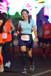 BIB: 269, 24022
                            <button type="button" onclick="openModal(15307416)" class="btn btn-primary btn-sm float-right btn-popup" data-toggle="modal" data-target=".modal-high-quality">
                        <i class="fas fa-shopping-cart"></i> Add to Cart
                    </button>
                                            <button type="button" onclick="isThisMe(15307416, true)" class="btn btn-success btn-sm float-right btn-popup btn-isme hidden" data-toggle="tooltip" data-placement="bottom" title="นี่คือรูปของคุณใช่ไหม คลิกที่นี่เพื่อเอาเข้าอัลบั้ม">
                        <i class="fas fa-plus"></i> Add to album
                    </button>
                    <button type="button" onclick="isThisMe(15307416, false)" class="btn btn-warning btn-sm float-right btn-popup btn-isnotme hidden">
                        <i class="fas fa-ban"></i> Remove from album
                    </button>