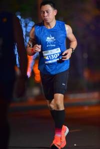 BIB: 4130
                            <button type="button" onclick="openModal(15310739)" class="btn btn-primary btn-sm float-right btn-popup" data-toggle="modal" data-target=".modal-high-quality">
                        <i class="fas fa-shopping-cart"></i> Add to Cart
                    </button>
                                            <button type="button" onclick="isThisMe(15310739, true)" class="btn btn-success btn-sm float-right btn-popup btn-isme hidden" data-toggle="tooltip" data-placement="bottom" title="นี่คือรูปของคุณใช่ไหม คลิกที่นี่เพื่อเอาเข้าอัลบั้ม">
                        <i class="fas fa-plus"></i> Add to album
                    </button>
                    <button type="button" onclick="isThisMe(15310739, false)" class="btn btn-warning btn-sm float-right btn-popup btn-isnotme hidden">
                        <i class="fas fa-ban"></i> Remove from album
                    </button>