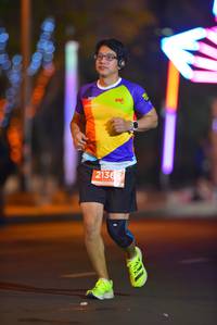 BIB: 2136
                            <button type="button" onclick="openModal(15309693)" class="btn btn-primary btn-sm float-right btn-popup" data-toggle="modal" data-target=".modal-high-quality">
                        <i class="fas fa-shopping-cart"></i> Add to Cart
                    </button>
                                            <button type="button" onclick="isThisMe(15309693, true)" class="btn btn-success btn-sm float-right btn-popup btn-isme hidden" data-toggle="tooltip" data-placement="bottom" title="นี่คือรูปของคุณใช่ไหม คลิกที่นี่เพื่อเอาเข้าอัลบั้ม">
                        <i class="fas fa-plus"></i> Add to album
                    </button>
                    <button type="button" onclick="isThisMe(15309693, false)" class="btn btn-warning btn-sm float-right btn-popup btn-isnotme hidden">
                        <i class="fas fa-ban"></i> Remove from album
                    </button>