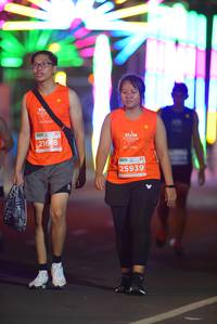 BIB: 216, 25939
                            <button type="button" onclick="openModal(15312840)" class="btn btn-primary btn-sm float-right btn-popup" data-toggle="modal" data-target=".modal-high-quality">
                        <i class="fas fa-shopping-cart"></i> Add to Cart
                    </button>
                                            <button type="button" onclick="isThisMe(15312840, true)" class="btn btn-success btn-sm float-right btn-popup btn-isme hidden" data-toggle="tooltip" data-placement="bottom" title="นี่คือรูปของคุณใช่ไหม คลิกที่นี่เพื่อเอาเข้าอัลบั้ม">
                        <i class="fas fa-plus"></i> Add to album
                    </button>
                    <button type="button" onclick="isThisMe(15312840, false)" class="btn btn-warning btn-sm float-right btn-popup btn-isnotme hidden">
                        <i class="fas fa-ban"></i> Remove from album
                    </button>