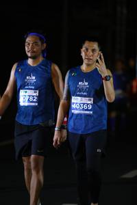 BIB: 2071, 782, 40369
                            <button type="button" onclick="openModal(14630362)" class="btn btn-primary btn-sm float-right btn-popup" data-toggle="modal" data-target=".modal-high-quality">
                        <i class="fas fa-shopping-cart"></i> Add to Cart
                    </button>
                                            <button type="button" onclick="isThisMe(14630362, true)" class="btn btn-success btn-sm float-right btn-popup btn-isme hidden" data-toggle="tooltip" data-placement="bottom" title="นี่คือรูปของคุณใช่ไหม คลิกที่นี่เพื่อเอาเข้าอัลบั้ม">
                        <i class="fas fa-plus"></i> Add to album
                    </button>
                    <button type="button" onclick="isThisMe(14630362, false)" class="btn btn-warning btn-sm float-right btn-popup btn-isnotme hidden">
                        <i class="fas fa-ban"></i> Remove from album
                    </button>
