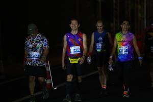 BIB: 426, 3496, 46124, 412
                            <button type="button" onclick="openModal(14637711)" class="btn btn-primary btn-sm float-right btn-popup" data-toggle="modal" data-target=".modal-high-quality">
                        <i class="fas fa-shopping-cart"></i> Add to Cart
                    </button>
                                            <button type="button" onclick="isThisMe(14637711, true)" class="btn btn-success btn-sm float-right btn-popup btn-isme hidden" data-toggle="tooltip" data-placement="bottom" title="นี่คือรูปของคุณใช่ไหม คลิกที่นี่เพื่อเอาเข้าอัลบั้ม">
                        <i class="fas fa-plus"></i> Add to album
                    </button>
                    <button type="button" onclick="isThisMe(14637711, false)" class="btn btn-warning btn-sm float-right btn-popup btn-isnotme hidden">
                        <i class="fas fa-ban"></i> Remove from album
                    </button>