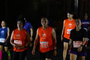 BIB: 0330, 29339, 26993
                            <button type="button" onclick="openModal(14497960)" class="btn btn-primary btn-sm float-right btn-popup" data-toggle="modal" data-target=".modal-high-quality">
                        <i class="fas fa-shopping-cart"></i> Add to Cart
                    </button>
                                            <button type="button" onclick="isThisMe(14497960, true)" class="btn btn-success btn-sm float-right btn-popup btn-isme hidden" data-toggle="tooltip" data-placement="bottom" title="นี่คือรูปของคุณใช่ไหม คลิกที่นี่เพื่อเอาเข้าอัลบั้ม">
                        <i class="fas fa-plus"></i> Add to album
                    </button>
                    <button type="button" onclick="isThisMe(14497960, false)" class="btn btn-warning btn-sm float-right btn-popup btn-isnotme hidden">
                        <i class="fas fa-ban"></i> Remove from album
                    </button>