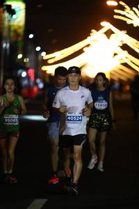 BIB: 73403, 40524, 95065
                            <button type="button" onclick="openModal(14624219)" class="btn btn-primary btn-sm float-right btn-popup" data-toggle="modal" data-target=".modal-high-quality">
                        <i class="fas fa-shopping-cart"></i> Add to Cart
                    </button>
                                            <button type="button" onclick="isThisMe(14624219, true)" class="btn btn-success btn-sm float-right btn-popup btn-isme hidden" data-toggle="tooltip" data-placement="bottom" title="นี่คือรูปของคุณใช่ไหม คลิกที่นี่เพื่อเอาเข้าอัลบั้ม">
                        <i class="fas fa-plus"></i> Add to album
                    </button>
                    <button type="button" onclick="isThisMe(14624219, false)" class="btn btn-warning btn-sm float-right btn-popup btn-isnotme hidden">
                        <i class="fas fa-ban"></i> Remove from album
                    </button>