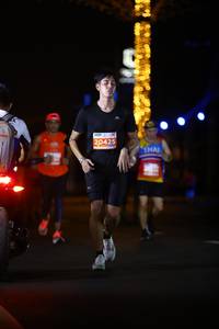 BIB: 20425
                            <button type="button" onclick="openModal(14848561)" class="btn btn-primary btn-sm float-right btn-popup" data-toggle="modal" data-target=".modal-high-quality">
                        <i class="fas fa-shopping-cart"></i> Add to Cart
                    </button>
                                            <button type="button" onclick="isThisMe(14848561, true)" class="btn btn-success btn-sm float-right btn-popup btn-isme hidden" data-toggle="tooltip" data-placement="bottom" title="นี่คือรูปของคุณใช่ไหม คลิกที่นี่เพื่อเอาเข้าอัลบั้ม">
                        <i class="fas fa-plus"></i> Add to album
                    </button>
                    <button type="button" onclick="isThisMe(14848561, false)" class="btn btn-warning btn-sm float-right btn-popup btn-isnotme hidden">
                        <i class="fas fa-ban"></i> Remove from album
                    </button>