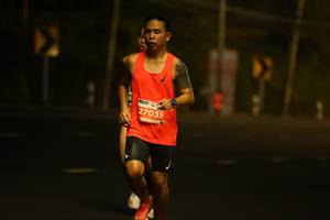 BIB: 27035
                            <button type="button" onclick="openModal(14728136)" class="btn btn-primary btn-sm float-right btn-popup" data-toggle="modal" data-target=".modal-high-quality">
                        <i class="fas fa-shopping-cart"></i> Add to Cart
                    </button>
                                            <button type="button" onclick="isThisMe(14728136, true)" class="btn btn-success btn-sm float-right btn-popup btn-isme hidden" data-toggle="tooltip" data-placement="bottom" title="นี่คือรูปของคุณใช่ไหม คลิกที่นี่เพื่อเอาเข้าอัลบั้ม">
                        <i class="fas fa-plus"></i> Add to album
                    </button>
                    <button type="button" onclick="isThisMe(14728136, false)" class="btn btn-warning btn-sm float-right btn-popup btn-isnotme hidden">
                        <i class="fas fa-ban"></i> Remove from album
                    </button>