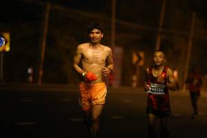 BIB: 40135
                            <button type="button" onclick="openModal(14735929)" class="btn btn-primary btn-sm float-right btn-popup" data-toggle="modal" data-target=".modal-high-quality">
                        <i class="fas fa-shopping-cart"></i> Add to Cart
                    </button>
                                            <button type="button" onclick="isThisMe(14735929, true)" class="btn btn-success btn-sm float-right btn-popup btn-isme hidden" data-toggle="tooltip" data-placement="bottom" title="นี่คือรูปของคุณใช่ไหม คลิกที่นี่เพื่อเอาเข้าอัลบั้ม">
                        <i class="fas fa-plus"></i> Add to album
                    </button>
                    <button type="button" onclick="isThisMe(14735929, false)" class="btn btn-warning btn-sm float-right btn-popup btn-isnotme hidden">
                        <i class="fas fa-ban"></i> Remove from album
                    </button>