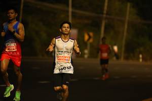 BIB: 21566, 20046
                            <button type="button" onclick="openModal(14733302)" class="btn btn-primary btn-sm float-right btn-popup" data-toggle="modal" data-target=".modal-high-quality">
                        <i class="fas fa-shopping-cart"></i> Add to Cart
                    </button>
                                            <button type="button" onclick="isThisMe(14733302, true)" class="btn btn-success btn-sm float-right btn-popup btn-isme hidden" data-toggle="tooltip" data-placement="bottom" title="นี่คือรูปของคุณใช่ไหม คลิกที่นี่เพื่อเอาเข้าอัลบั้ม">
                        <i class="fas fa-plus"></i> Add to album
                    </button>
                    <button type="button" onclick="isThisMe(14733302, false)" class="btn btn-warning btn-sm float-right btn-popup btn-isnotme hidden">
                        <i class="fas fa-ban"></i> Remove from album
                    </button>