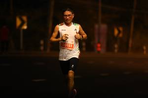 BIB: 20151
                            <button type="button" onclick="openModal(14727250)" class="btn btn-primary btn-sm float-right btn-popup" data-toggle="modal" data-target=".modal-high-quality">
                        <i class="fas fa-shopping-cart"></i> Add to Cart
                    </button>
                                            <button type="button" onclick="isThisMe(14727250, true)" class="btn btn-success btn-sm float-right btn-popup btn-isme hidden" data-toggle="tooltip" data-placement="bottom" title="นี่คือรูปของคุณใช่ไหม คลิกที่นี่เพื่อเอาเข้าอัลบั้ม">
                        <i class="fas fa-plus"></i> Add to album
                    </button>
                    <button type="button" onclick="isThisMe(14727250, false)" class="btn btn-warning btn-sm float-right btn-popup btn-isnotme hidden">
                        <i class="fas fa-ban"></i> Remove from album
                    </button>