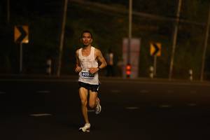 BIB: 409
                            <button type="button" onclick="openModal(14720936)" class="btn btn-primary btn-sm float-right btn-popup" data-toggle="modal" data-target=".modal-high-quality">
                        <i class="fas fa-shopping-cart"></i> Add to Cart
                    </button>
                                            <button type="button" onclick="isThisMe(14720936, true)" class="btn btn-success btn-sm float-right btn-popup btn-isme hidden" data-toggle="tooltip" data-placement="bottom" title="นี่คือรูปของคุณใช่ไหม คลิกที่นี่เพื่อเอาเข้าอัลบั้ม">
                        <i class="fas fa-plus"></i> Add to album
                    </button>
                    <button type="button" onclick="isThisMe(14720936, false)" class="btn btn-warning btn-sm float-right btn-popup btn-isnotme hidden">
                        <i class="fas fa-ban"></i> Remove from album
                    </button>