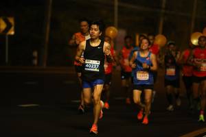 BIB: 40237, 72206
                            <button type="button" onclick="openModal(14732808)" class="btn btn-primary btn-sm float-right btn-popup" data-toggle="modal" data-target=".modal-high-quality">
                        <i class="fas fa-shopping-cart"></i> Add to Cart
                    </button>
                                            <button type="button" onclick="isThisMe(14732808, true)" class="btn btn-success btn-sm float-right btn-popup btn-isme hidden" data-toggle="tooltip" data-placement="bottom" title="นี่คือรูปของคุณใช่ไหม คลิกที่นี่เพื่อเอาเข้าอัลบั้ม">
                        <i class="fas fa-plus"></i> Add to album
                    </button>
                    <button type="button" onclick="isThisMe(14732808, false)" class="btn btn-warning btn-sm float-right btn-popup btn-isnotme hidden">
                        <i class="fas fa-ban"></i> Remove from album
                    </button>