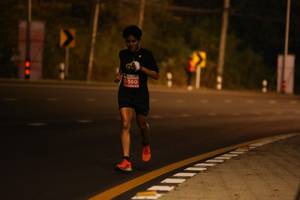 BIB: 560
                            <button type="button" onclick="openModal(14726539)" class="btn btn-primary btn-sm float-right btn-popup" data-toggle="modal" data-target=".modal-high-quality">
                        <i class="fas fa-shopping-cart"></i> Add to Cart
                    </button>
                                            <button type="button" onclick="isThisMe(14726539, true)" class="btn btn-success btn-sm float-right btn-popup btn-isme hidden" data-toggle="tooltip" data-placement="bottom" title="นี่คือรูปของคุณใช่ไหม คลิกที่นี่เพื่อเอาเข้าอัลบั้ม">
                        <i class="fas fa-plus"></i> Add to album
                    </button>
                    <button type="button" onclick="isThisMe(14726539, false)" class="btn btn-warning btn-sm float-right btn-popup btn-isnotme hidden">
                        <i class="fas fa-ban"></i> Remove from album
                    </button>