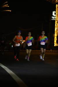 BIB: 23438, 23285, 23812
                            <button type="button" onclick="openModal(14852247)" class="btn btn-primary btn-sm float-right btn-popup" data-toggle="modal" data-target=".modal-high-quality">
                        <i class="fas fa-shopping-cart"></i> Add to Cart
                    </button>
                                            <button type="button" onclick="isThisMe(14852247, true)" class="btn btn-success btn-sm float-right btn-popup btn-isme hidden" data-toggle="tooltip" data-placement="bottom" title="นี่คือรูปของคุณใช่ไหม คลิกที่นี่เพื่อเอาเข้าอัลบั้ม">
                        <i class="fas fa-plus"></i> Add to album
                    </button>
                    <button type="button" onclick="isThisMe(14852247, false)" class="btn btn-warning btn-sm float-right btn-popup btn-isnotme hidden">
                        <i class="fas fa-ban"></i> Remove from album
                    </button>