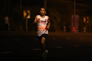 BIB: 21928
                            <button type="button" onclick="openModal(14722583)" class="btn btn-primary btn-sm float-right btn-popup" data-toggle="modal" data-target=".modal-high-quality">
                        <i class="fas fa-shopping-cart"></i> Add to Cart
                    </button>
                                            <button type="button" onclick="isThisMe(14722583, true)" class="btn btn-success btn-sm float-right btn-popup btn-isme hidden" data-toggle="tooltip" data-placement="bottom" title="นี่คือรูปของคุณใช่ไหม คลิกที่นี่เพื่อเอาเข้าอัลบั้ม">
                        <i class="fas fa-plus"></i> Add to album
                    </button>
                    <button type="button" onclick="isThisMe(14722583, false)" class="btn btn-warning btn-sm float-right btn-popup btn-isnotme hidden">
                        <i class="fas fa-ban"></i> Remove from album
                    </button>