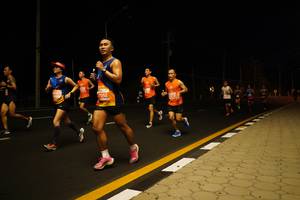 BIB: 7012
                            <button type="button" onclick="openModal(15531591)" class="btn btn-primary btn-sm float-right btn-popup" data-toggle="modal" data-target=".modal-high-quality">
                        <i class="fas fa-shopping-cart"></i> Add to Cart
                    </button>
                                            <button type="button" onclick="isThisMe(15531591, true)" class="btn btn-success btn-sm float-right btn-popup btn-isme hidden" data-toggle="tooltip" data-placement="bottom" title="นี่คือรูปของคุณใช่ไหม คลิกที่นี่เพื่อเอาเข้าอัลบั้ม">
                        <i class="fas fa-plus"></i> Add to album
                    </button>
                    <button type="button" onclick="isThisMe(15531591, false)" class="btn btn-warning btn-sm float-right btn-popup btn-isnotme hidden">
                        <i class="fas fa-ban"></i> Remove from album
                    </button>