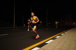 BIB: 577
                            <button type="button" onclick="openModal(15531079)" class="btn btn-primary btn-sm float-right btn-popup" data-toggle="modal" data-target=".modal-high-quality">
                        <i class="fas fa-shopping-cart"></i> Add to Cart
                    </button>
                                            <button type="button" onclick="isThisMe(15531079, true)" class="btn btn-success btn-sm float-right btn-popup btn-isme hidden" data-toggle="tooltip" data-placement="bottom" title="นี่คือรูปของคุณใช่ไหม คลิกที่นี่เพื่อเอาเข้าอัลบั้ม">
                        <i class="fas fa-plus"></i> Add to album
                    </button>
                    <button type="button" onclick="isThisMe(15531079, false)" class="btn btn-warning btn-sm float-right btn-popup btn-isnotme hidden">
                        <i class="fas fa-ban"></i> Remove from album
                    </button>