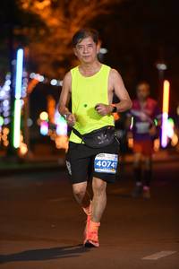 BIB: 40741
                            <button type="button" onclick="openModal(13737314)" class="btn btn-primary btn-sm float-right btn-popup" data-toggle="modal" data-target=".modal-high-quality">
                        <i class="fas fa-shopping-cart"></i> Add to Cart
                    </button>
                                            <button type="button" onclick="isThisMe(13737314, true)" class="btn btn-success btn-sm float-right btn-popup btn-isme hidden" data-toggle="tooltip" data-placement="bottom" title="นี่คือรูปของคุณใช่ไหม คลิกที่นี่เพื่อเอาเข้าอัลบั้ม">
                        <i class="fas fa-plus"></i> Add to album
                    </button>
                    <button type="button" onclick="isThisMe(13737314, false)" class="btn btn-warning btn-sm float-right btn-popup btn-isnotme hidden">
                        <i class="fas fa-ban"></i> Remove from album
                    </button>
