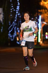 BIB: 402
                            <button type="button" onclick="openModal(13745057)" class="btn btn-primary btn-sm float-right btn-popup" data-toggle="modal" data-target=".modal-high-quality">
                        <i class="fas fa-shopping-cart"></i> Add to Cart
                    </button>
                                            <button type="button" onclick="isThisMe(13745057, true)" class="btn btn-success btn-sm float-right btn-popup btn-isme hidden" data-toggle="tooltip" data-placement="bottom" title="นี่คือรูปของคุณใช่ไหม คลิกที่นี่เพื่อเอาเข้าอัลบั้ม">
                        <i class="fas fa-plus"></i> Add to album
                    </button>
                    <button type="button" onclick="isThisMe(13745057, false)" class="btn btn-warning btn-sm float-right btn-popup btn-isnotme hidden">
                        <i class="fas fa-ban"></i> Remove from album
                    </button>