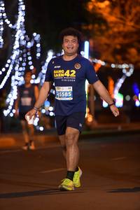 BIB: 45585
                            <button type="button" onclick="openModal(13748178)" class="btn btn-primary btn-sm float-right btn-popup" data-toggle="modal" data-target=".modal-high-quality">
                        <i class="fas fa-shopping-cart"></i> Add to Cart
                    </button>
                                            <button type="button" onclick="isThisMe(13748178, true)" class="btn btn-success btn-sm float-right btn-popup btn-isme hidden" data-toggle="tooltip" data-placement="bottom" title="นี่คือรูปของคุณใช่ไหม คลิกที่นี่เพื่อเอาเข้าอัลบั้ม">
                        <i class="fas fa-plus"></i> Add to album
                    </button>
                    <button type="button" onclick="isThisMe(13748178, false)" class="btn btn-warning btn-sm float-right btn-popup btn-isnotme hidden">
                        <i class="fas fa-ban"></i> Remove from album
                    </button>