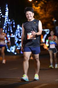 BIB: 21332
                            <button type="button" onclick="openModal(13810319)" class="btn btn-primary btn-sm float-right btn-popup" data-toggle="modal" data-target=".modal-high-quality">
                        <i class="fas fa-shopping-cart"></i> Add to Cart
                    </button>
                                            <button type="button" onclick="isThisMe(13810319, true)" class="btn btn-success btn-sm float-right btn-popup btn-isme hidden" data-toggle="tooltip" data-placement="bottom" title="นี่คือรูปของคุณใช่ไหม คลิกที่นี่เพื่อเอาเข้าอัลบั้ม">
                        <i class="fas fa-plus"></i> Add to album
                    </button>
                    <button type="button" onclick="isThisMe(13810319, false)" class="btn btn-warning btn-sm float-right btn-popup btn-isnotme hidden">
                        <i class="fas fa-ban"></i> Remove from album
                    </button>