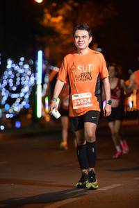 BIB: 25824
                            <button type="button" onclick="openModal(13845754)" class="btn btn-primary btn-sm float-right btn-popup" data-toggle="modal" data-target=".modal-high-quality">
                        <i class="fas fa-shopping-cart"></i> Add to Cart
                    </button>
                                            <button type="button" onclick="isThisMe(13845754, true)" class="btn btn-success btn-sm float-right btn-popup btn-isme hidden" data-toggle="tooltip" data-placement="bottom" title="นี่คือรูปของคุณใช่ไหม คลิกที่นี่เพื่อเอาเข้าอัลบั้ม">
                        <i class="fas fa-plus"></i> Add to album
                    </button>
                    <button type="button" onclick="isThisMe(13845754, false)" class="btn btn-warning btn-sm float-right btn-popup btn-isnotme hidden">
                        <i class="fas fa-ban"></i> Remove from album
                    </button>