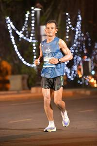 BIB: 425
                            <button type="button" onclick="openModal(13850396)" class="btn btn-primary btn-sm float-right btn-popup" data-toggle="modal" data-target=".modal-high-quality">
                        <i class="fas fa-shopping-cart"></i> Add to Cart
                    </button>
                                            <button type="button" onclick="isThisMe(13850396, true)" class="btn btn-success btn-sm float-right btn-popup btn-isme hidden" data-toggle="tooltip" data-placement="bottom" title="นี่คือรูปของคุณใช่ไหม คลิกที่นี่เพื่อเอาเข้าอัลบั้ม">
                        <i class="fas fa-plus"></i> Add to album
                    </button>
                    <button type="button" onclick="isThisMe(13850396, false)" class="btn btn-warning btn-sm float-right btn-popup btn-isnotme hidden">
                        <i class="fas fa-ban"></i> Remove from album
                    </button>