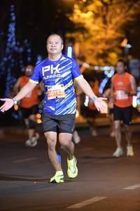 BIB: 20153
                            <button type="button" onclick="openModal(13806560)" class="btn btn-primary btn-sm float-right btn-popup" data-toggle="modal" data-target=".modal-high-quality">
                        <i class="fas fa-shopping-cart"></i> Add to Cart
                    </button>
                                            <button type="button" onclick="isThisMe(13806560, true)" class="btn btn-success btn-sm float-right btn-popup btn-isme hidden" data-toggle="tooltip" data-placement="bottom" title="นี่คือรูปของคุณใช่ไหม คลิกที่นี่เพื่อเอาเข้าอัลบั้ม">
                        <i class="fas fa-plus"></i> Add to album
                    </button>
                    <button type="button" onclick="isThisMe(13806560, false)" class="btn btn-warning btn-sm float-right btn-popup btn-isnotme hidden">
                        <i class="fas fa-ban"></i> Remove from album
                    </button>